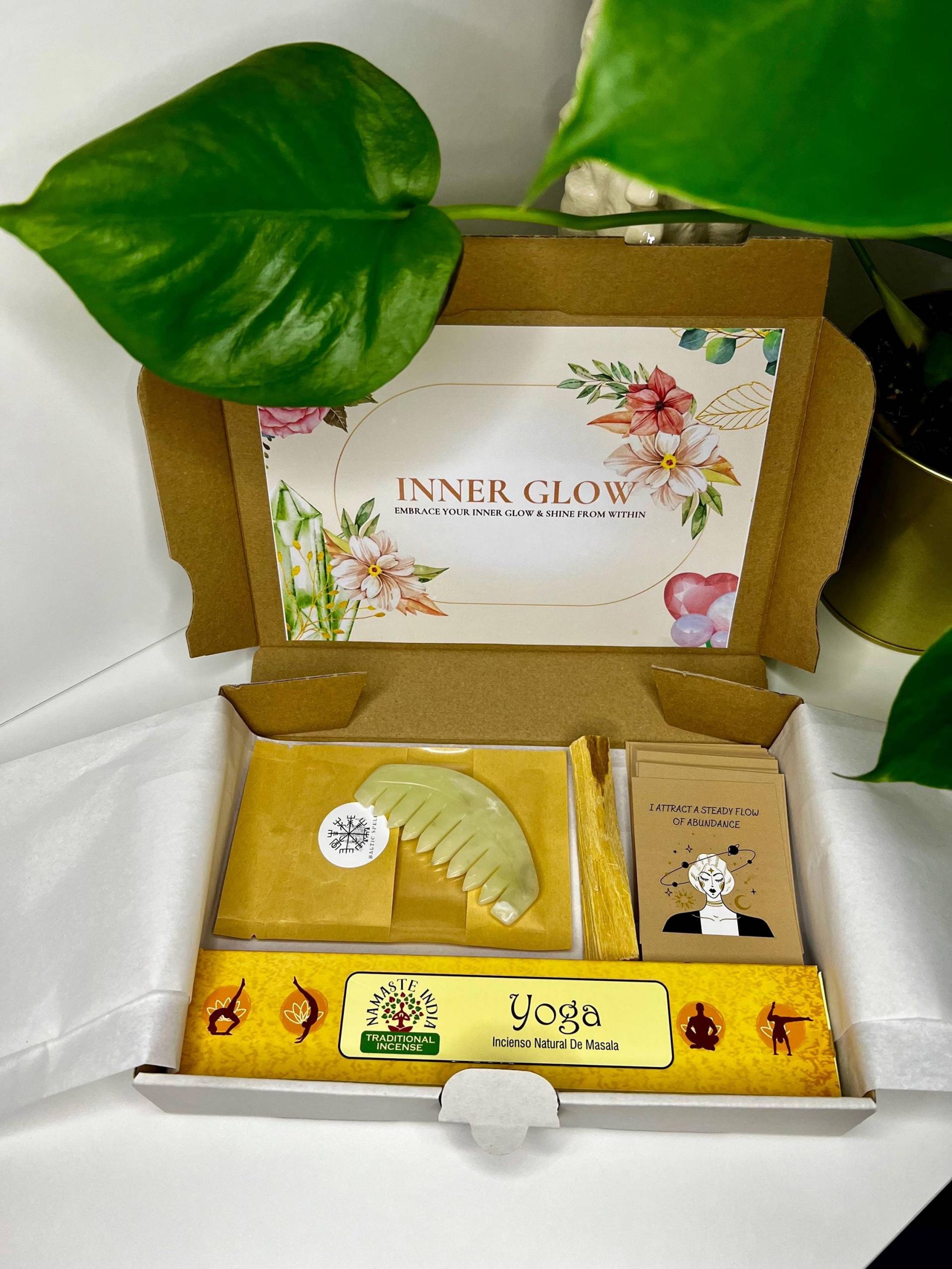 Inner Glow Geschenkbox | Wellness Set Mit Jade Gua Sha, Affirmationskarten, Yoga-Räucherwerk Und Palo Santo Entspannung Strahlen Inner Glow Geschenkbox | Wellness Set Mit Jade Gua Sha, Affirmationskarten, Yoga-Räucherwerk Und Palo Santo Entspannung Strahlen von Etsy - balticspells