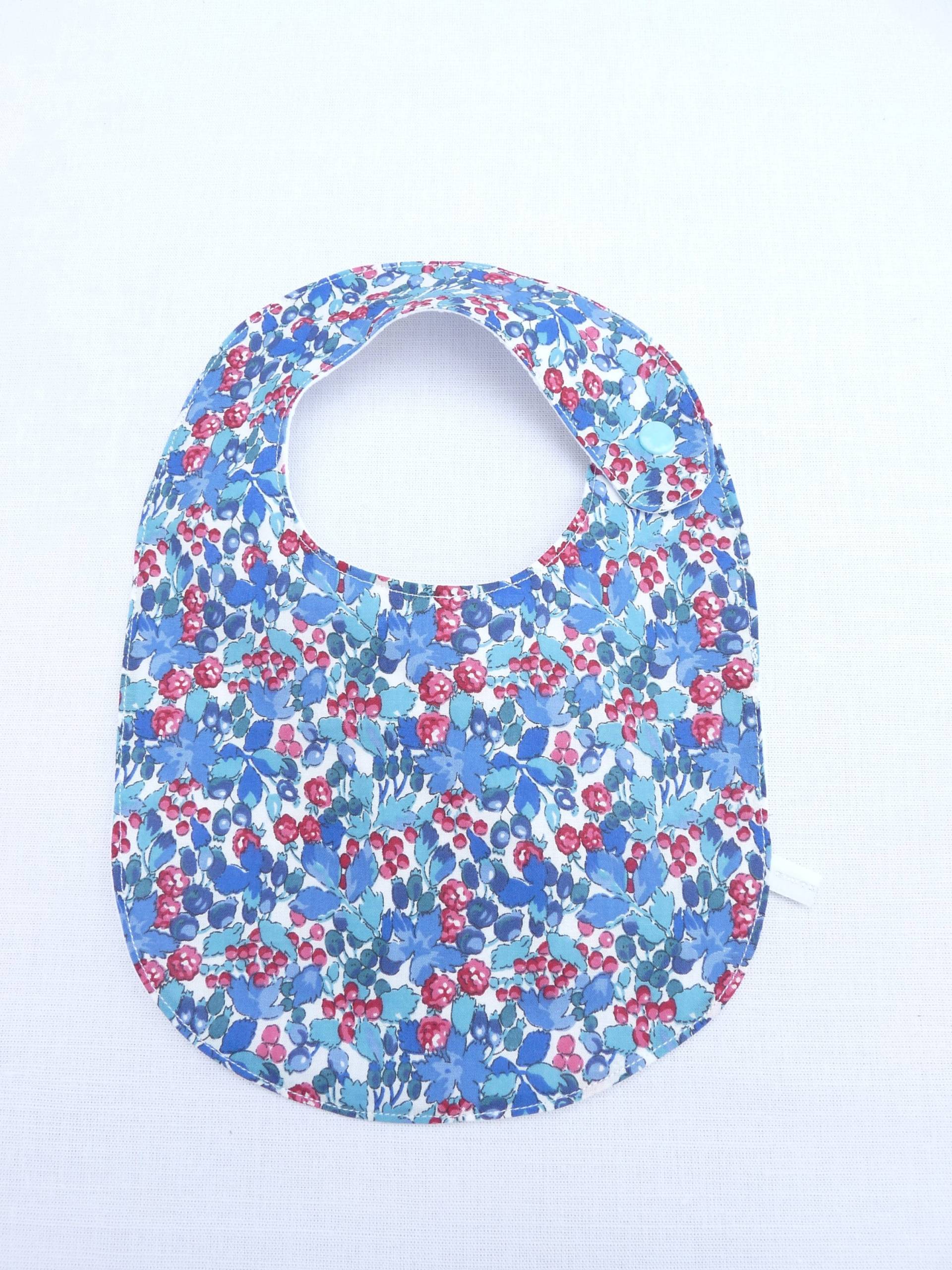 Babylätzchen 0/24 Monate "Wiltshire Beeren" von Etsy - bavoirsetcie
