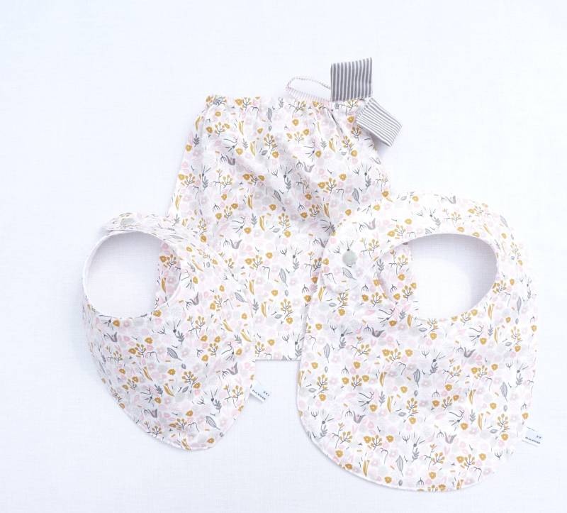 Ensemble 3 Pièces Bavoirs Cadeau Naissance Fille 0/24 Mois "Lou" von Etsy - bavoirsetcie