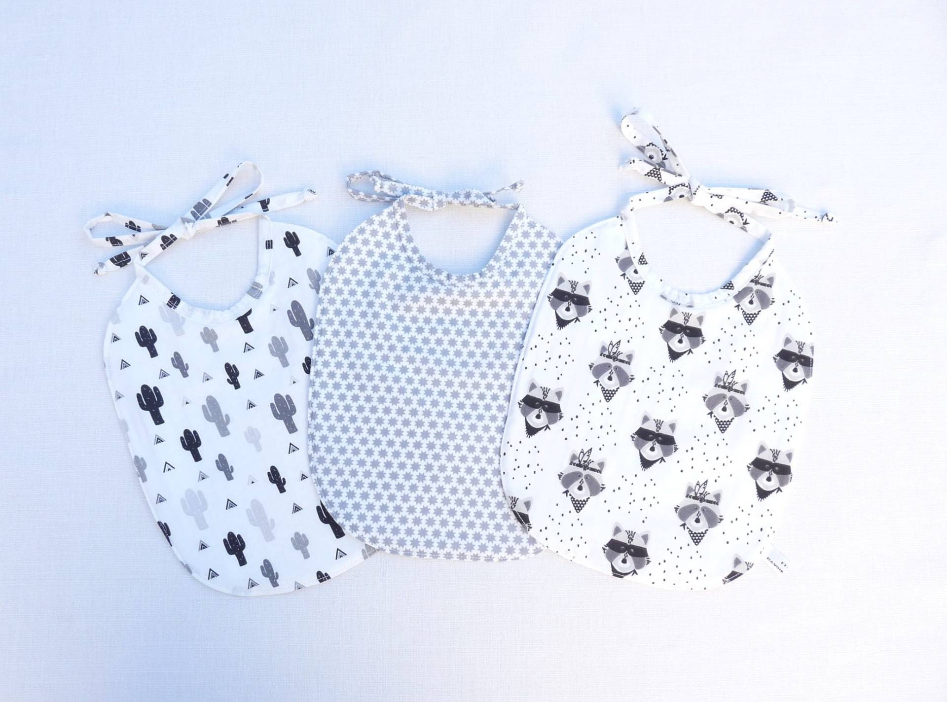 Ensemble De Trois Bavoirs Bébé Garçon von Etsy - bavoirsetcie