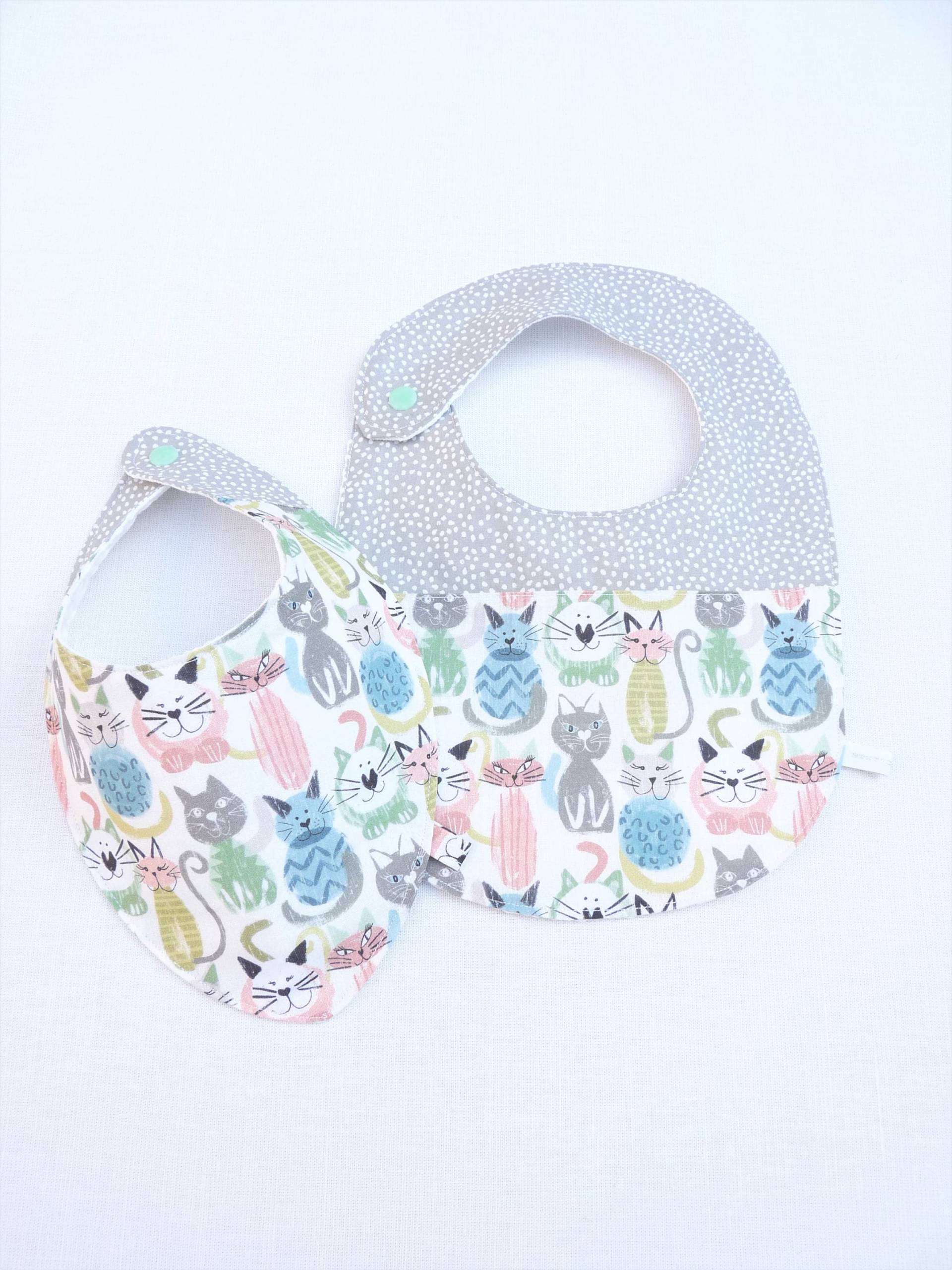 Ensemble Deux Bavoirs 0/24 Mois "Chachacha" Ensemble Deux Bavoirs 0/24 Mois "Chachacha" von Etsy - bavoirsetcie