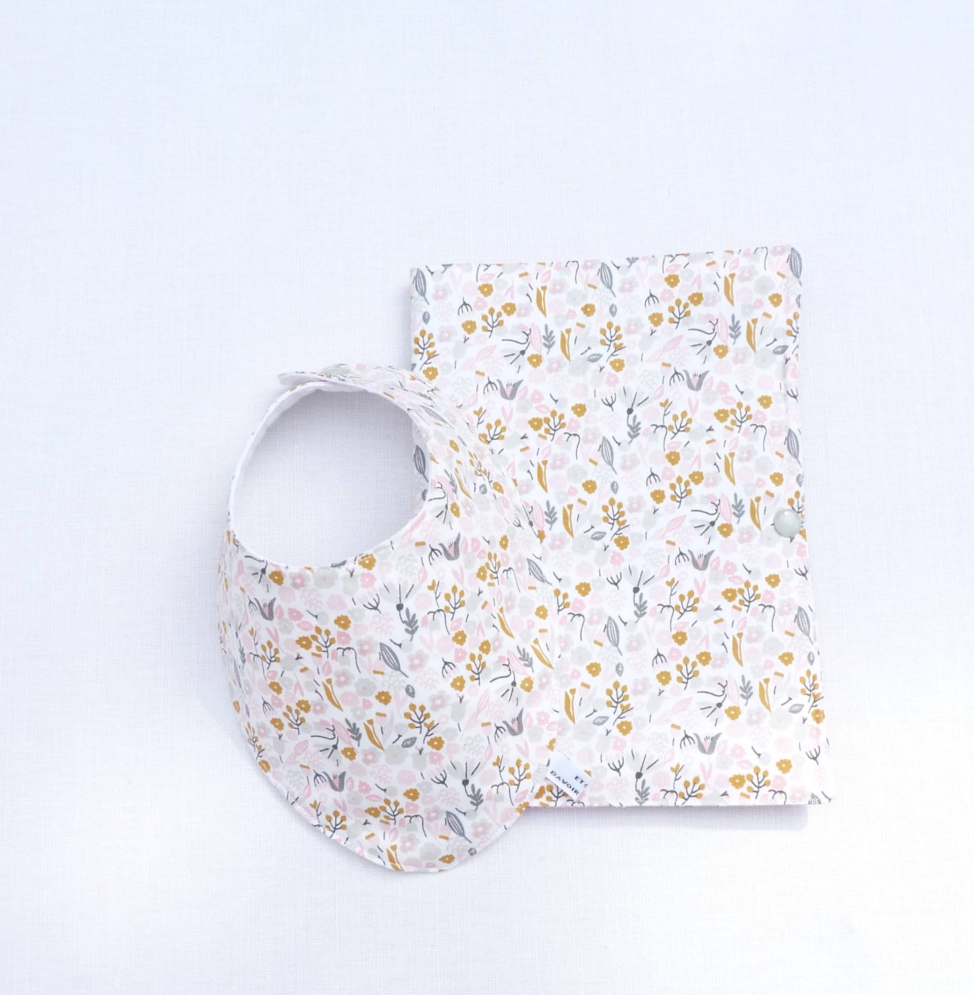 Geburtsset „Lou", Gesundheitspass/Lätzchenschutz von Etsy - bavoirsetcie