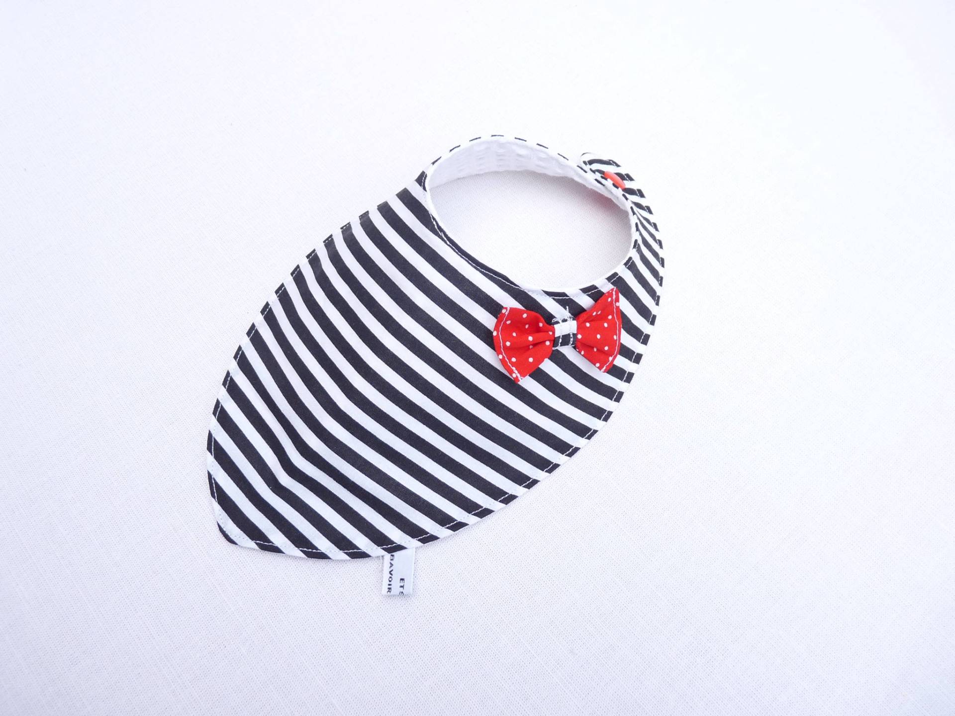 Originelles Lätzchen Im Schalstil Für Mädchen, 0-24 Monate, "Marie" von Etsy - bavoirsetcie