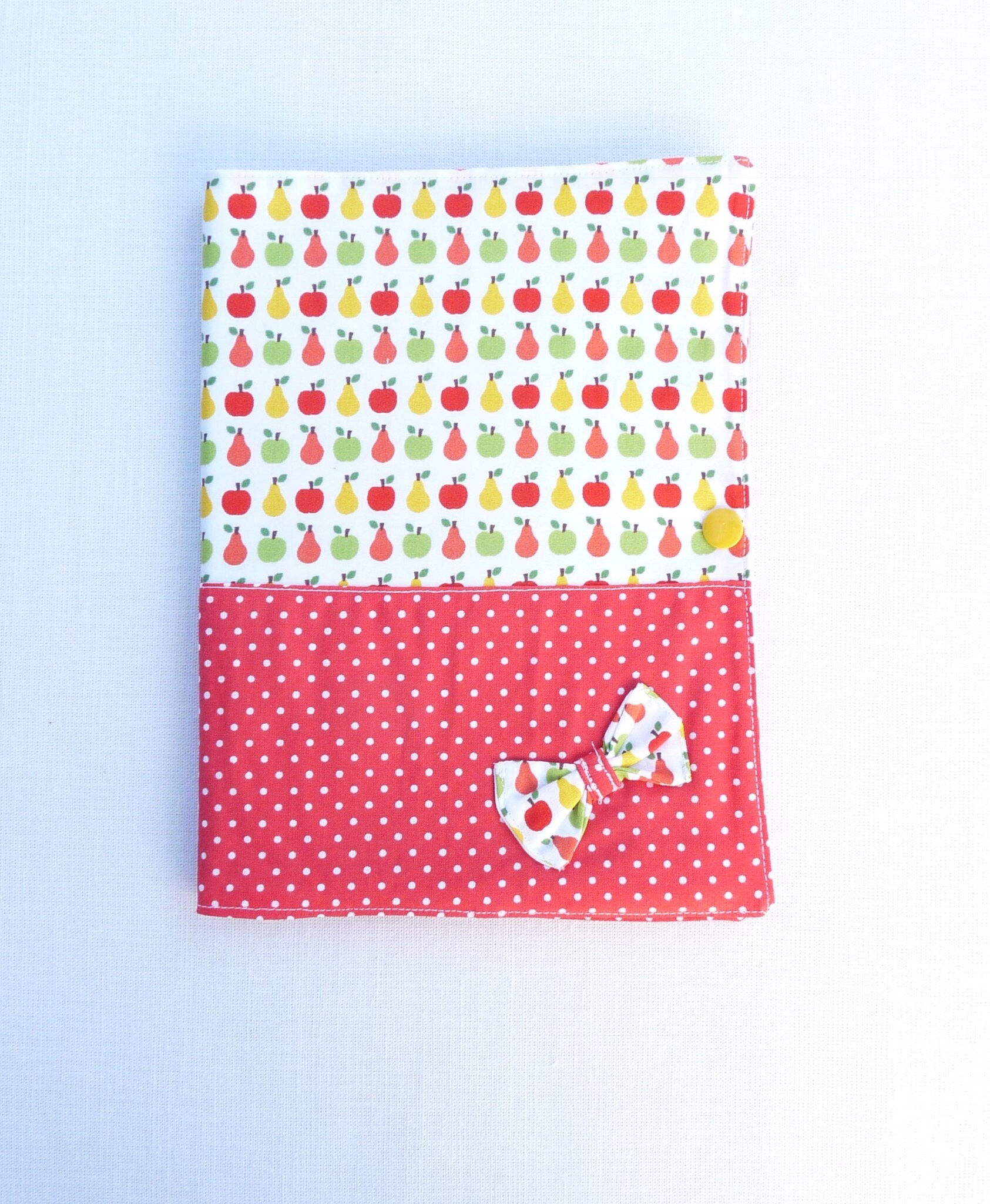 Schützt Das Gesundheitsbuch „Coraline" Des Babys Im Originalgeschoss Oder Bujo von Etsy - bavoirsetcie