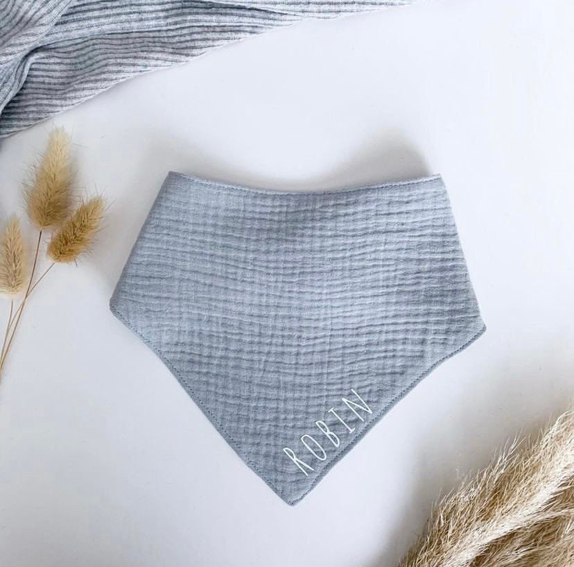 Halstuch Personalisiert Mit Name Und Symbol, Geschenk Für Baby| Zur Geburt, Mitbringsel Baby von Etsy - beispiellos