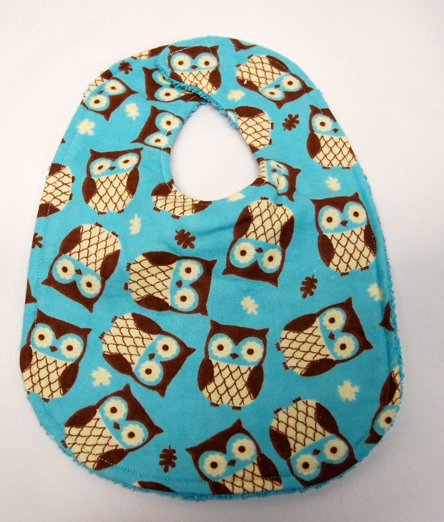 Baby Boy Lätzchen, 0-3 Monate Größe, Baby-Dusche-Geschenk, Willkommen Baby-Geschenk Braune Eulen Auf Petrol Baby Boy Lätzchen, 0-3 Monate Größe, Baby-Dusche-Geschenk, Willkommen Baby-Geschenk Braune Eulen Auf Petrol von Etsy - beyondquilts