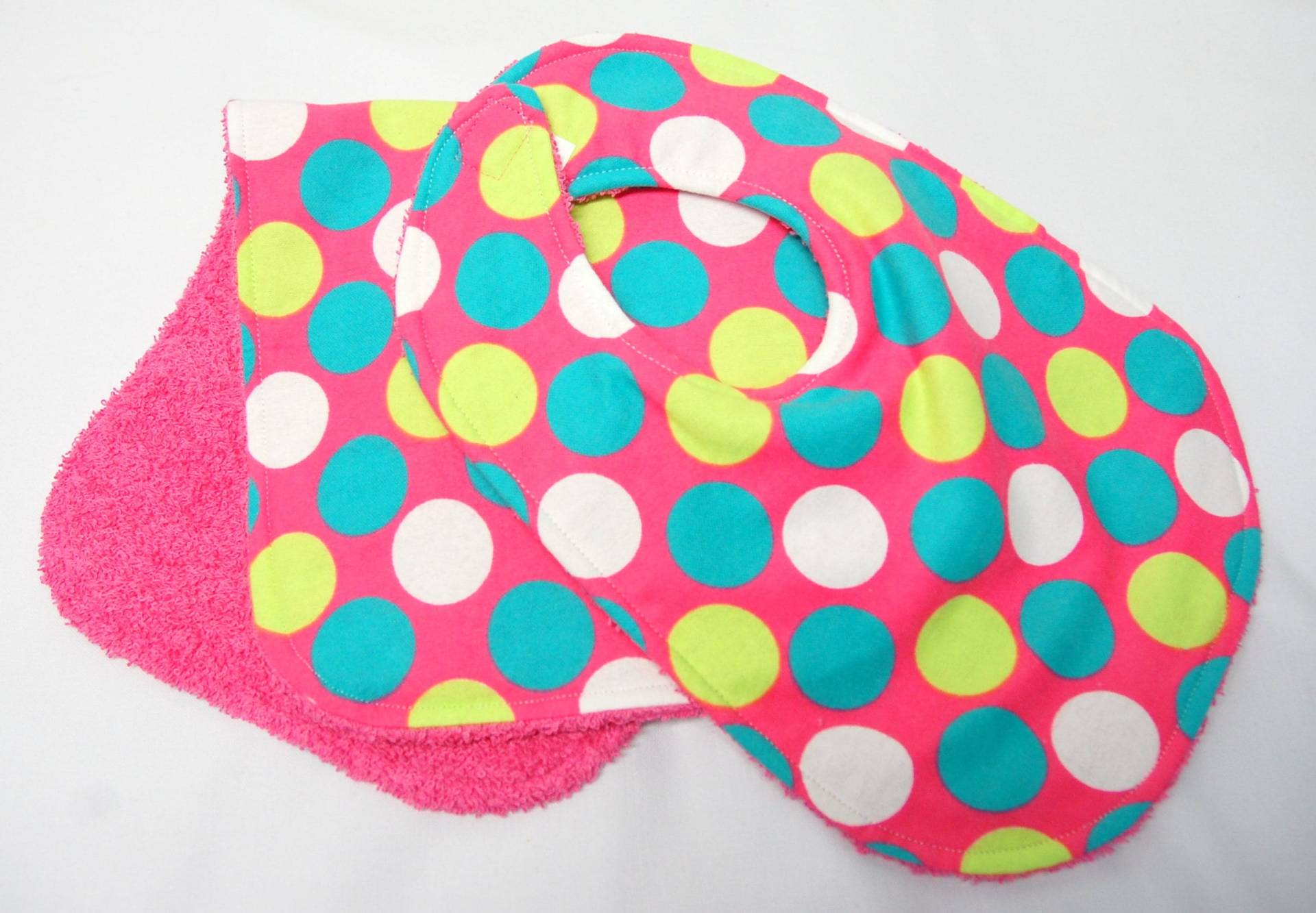 Baby Mädchen Tuch, 0-3 Monate Größe, Shower Geschenk, Willkommen Neue Mama Geschenk Große Polka Dots Auf Rosa Baby Mädchen Tuch, 0-3 Monate Größe, Shower Geschenk, Willkommen Neue Mama Geschenk Große Polka Dots Auf Rosa von Etsy - beyondquilts