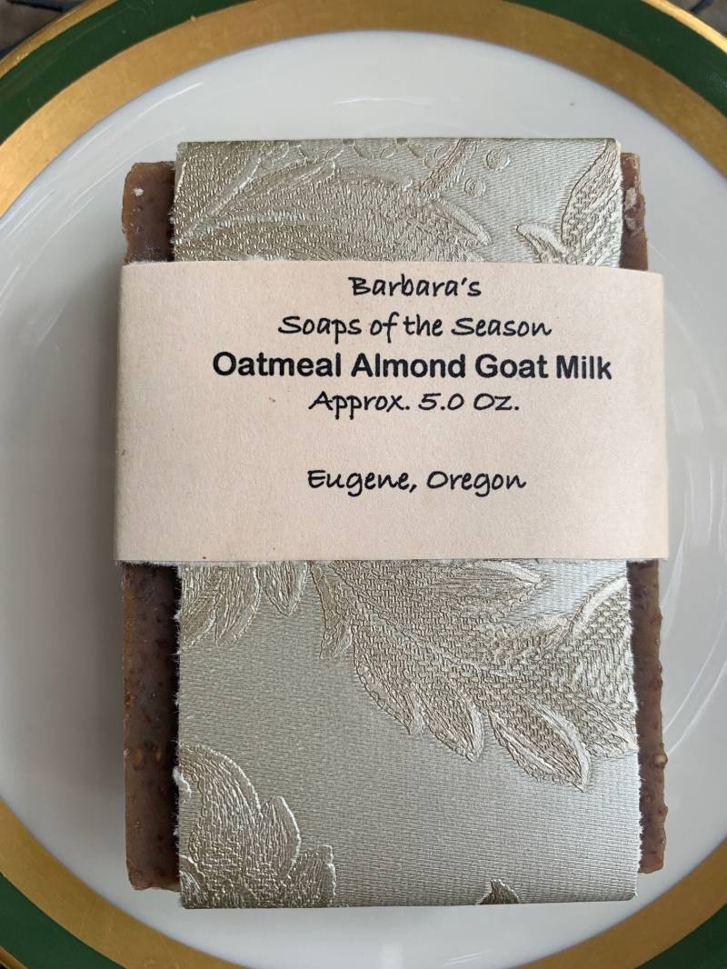 Haferflocken Mandel Ziegenmilch Seife von Etsy - bhascall