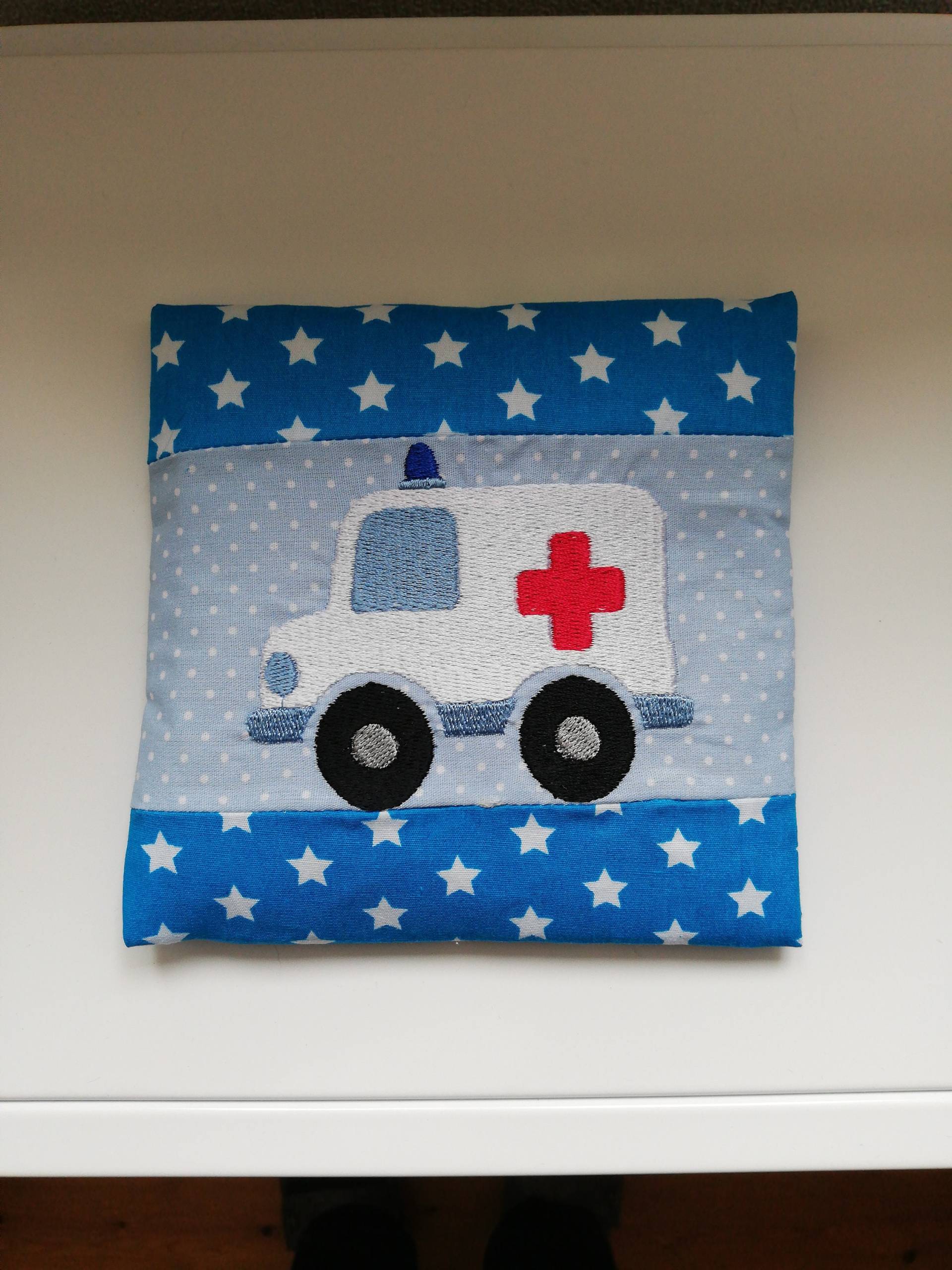 Wärme/Kühl-Kissen-Tasche Auapad Krankenwagen Stoffmix Blau Wärme/Kühl-Kissen-Tasche Auapad Krankenwagen Stoffmix Blau von Etsy - biclalo