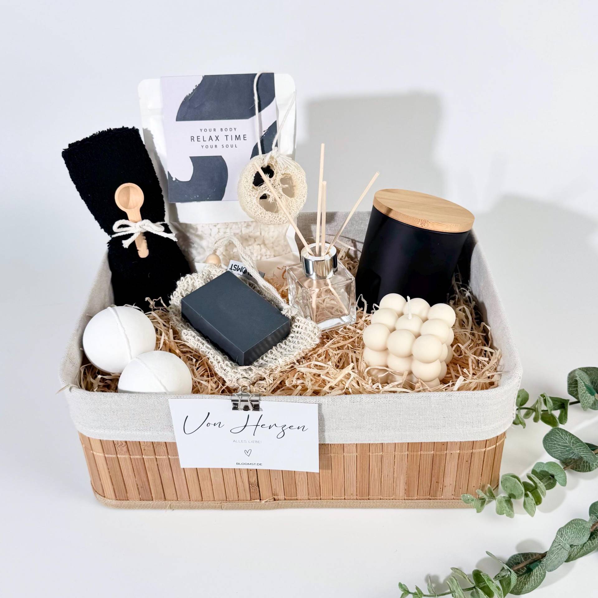Black Edition Geschenkkorb Xl | Relax Set Für Männer Und Frauen Verwöhnset Geschenkidee Black Edition Geschenkkorb Xl | Relax Set Für Männer Und Frauen Verwöhnset Geschenkidee von Etsy - bloomstdesign