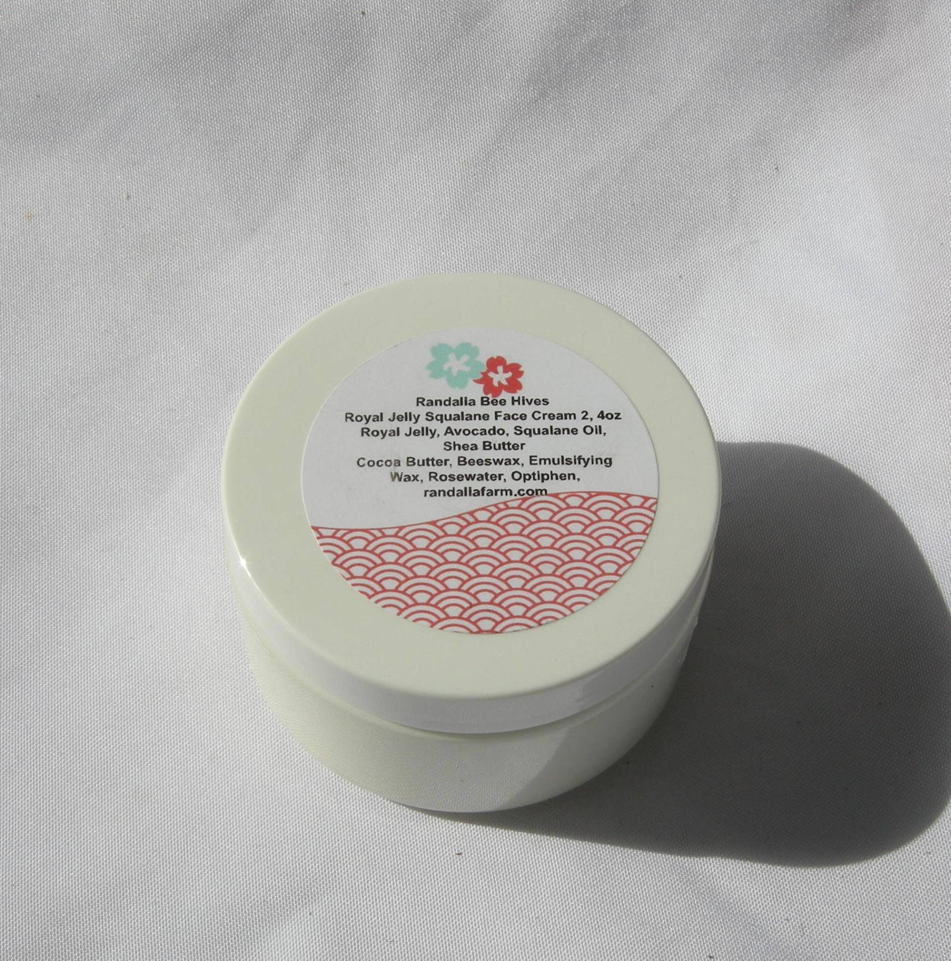 Royal Jelly, Squalane Oil Face Cream, 100 G. Randalia Bee Hives Royal Jelly, Squalane Oil Face Cream, 100 G. Randalia Bee Hives von Etsy - buyadalia