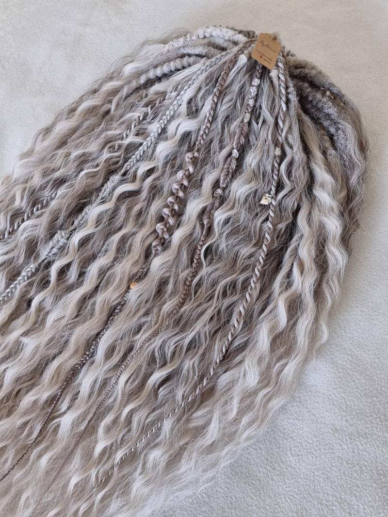 Lockige Gewellte Haarverlängerungen Boho Dreadlock Mix, Doppelende De Aschige Silberblonde Locken von Etsy - byBraid
