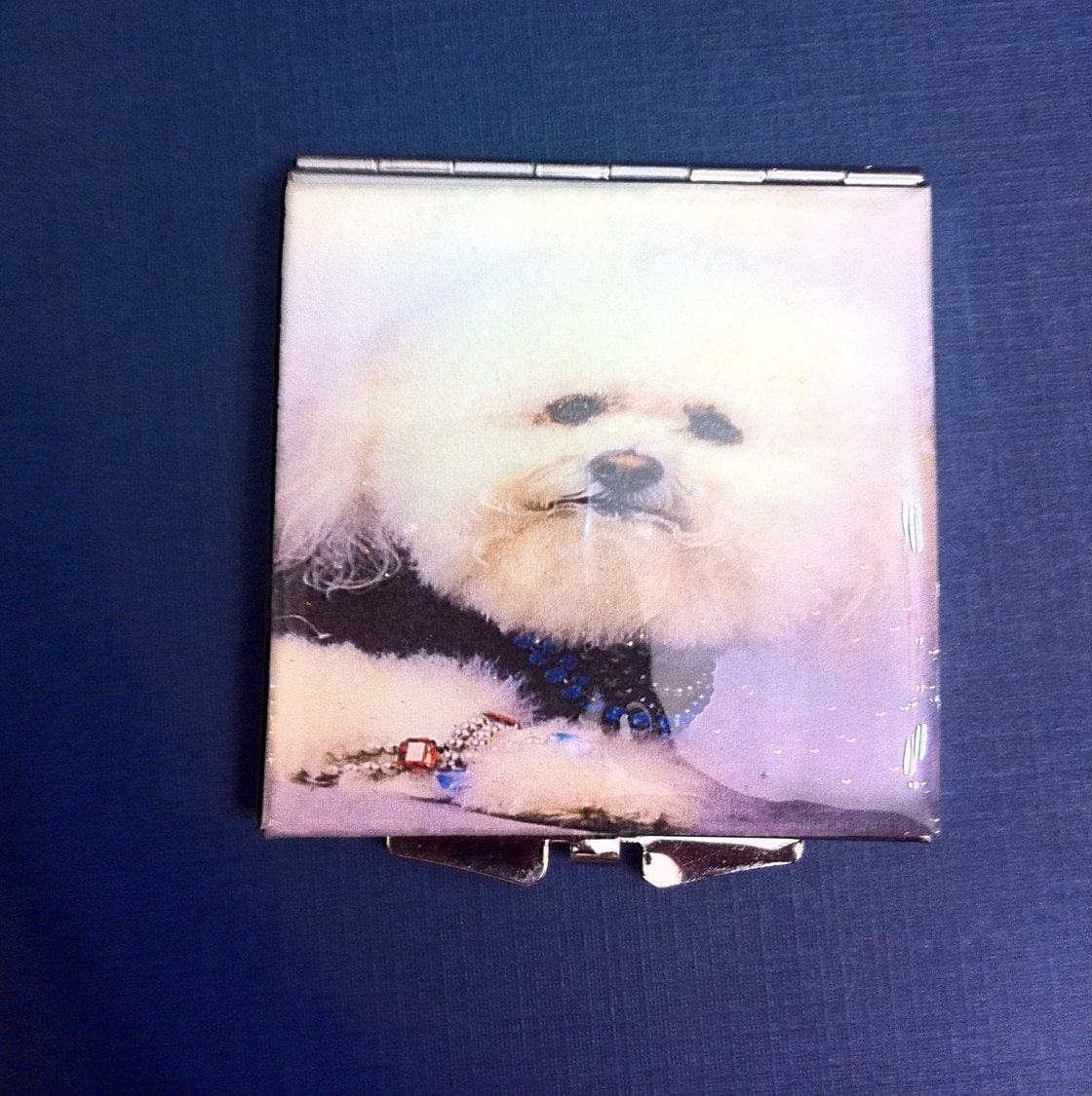 Retro Bejeweled Bichon Frise Hund Quadrat Silber Spiegel Kompakt von Etsy - cheetahrama