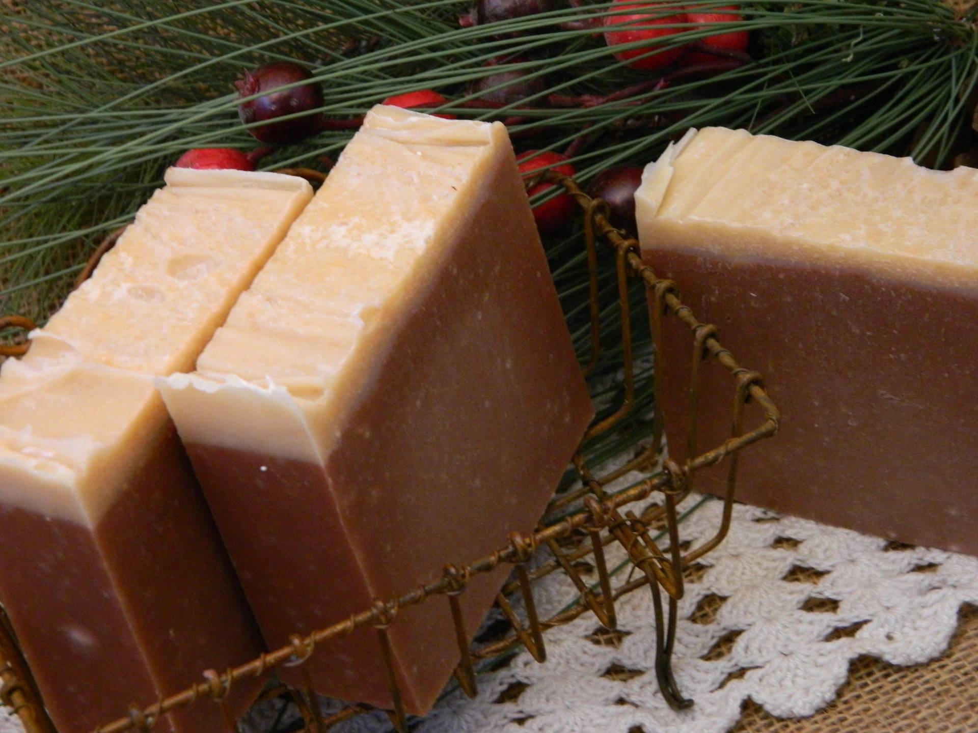 Gefrostete Preiselbeer-Ziegenmilchseife von Etsy - countrysoapsbymarlen