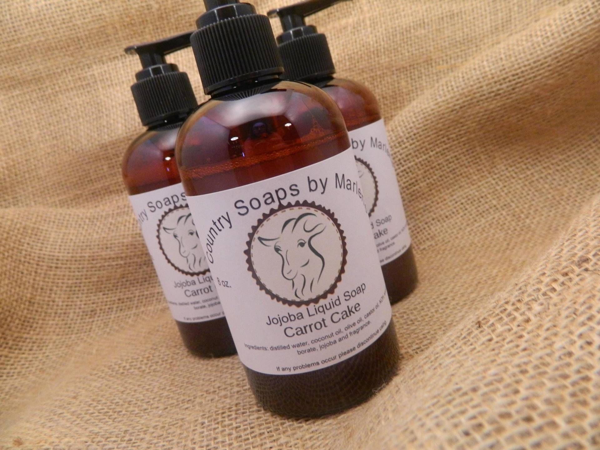 Karottenkuchen Flüssig Handseife von Etsy - countrysoapsbymarlen