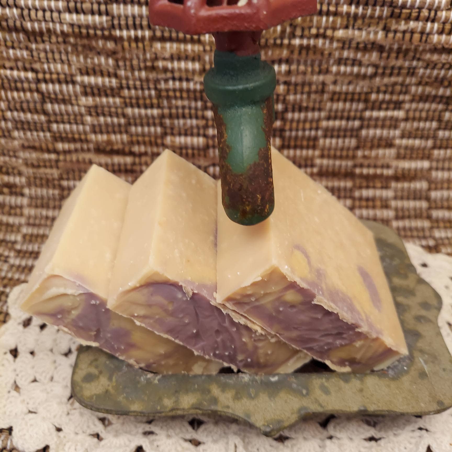 Lavendel Woods Und Honig Ziegenmilchseife Handgemachte Seife Kalt Verarbeitet Hausgemachte Kein Kokosöl von Etsy - countrysoapsbymarlen