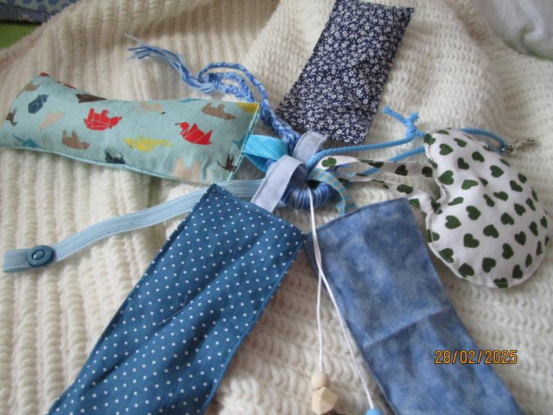 Nestelring Mit Fühlsäckchen Und Verschiedenen Füllungen Für Menschen Demenz in Blautönen Beschäftigung von Etsy - creativShopgzdesign