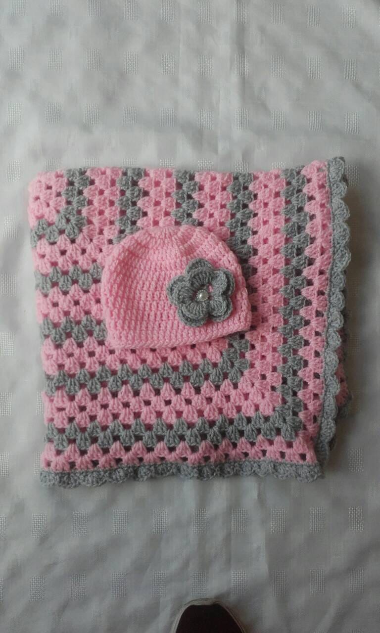 Baby Mädchen Decke, Autositz Mädchendecke, Neugeborenen Mädchenmütze, Häkeldecke, Kinderwagendecke von Etsy - crochetfifi