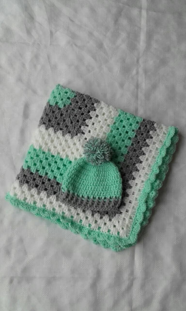 Gehäkelte Babydecke, Gehäkelte Kinderwagendecke, Decke Und Mütze, Autositzdecke, Versandfertig Gehäkelte Babydecke, Gehäkelte Kinderwagendecke, Decke Und Mütze, Autositzdecke, Versandfertig von Etsy - crochetfifi