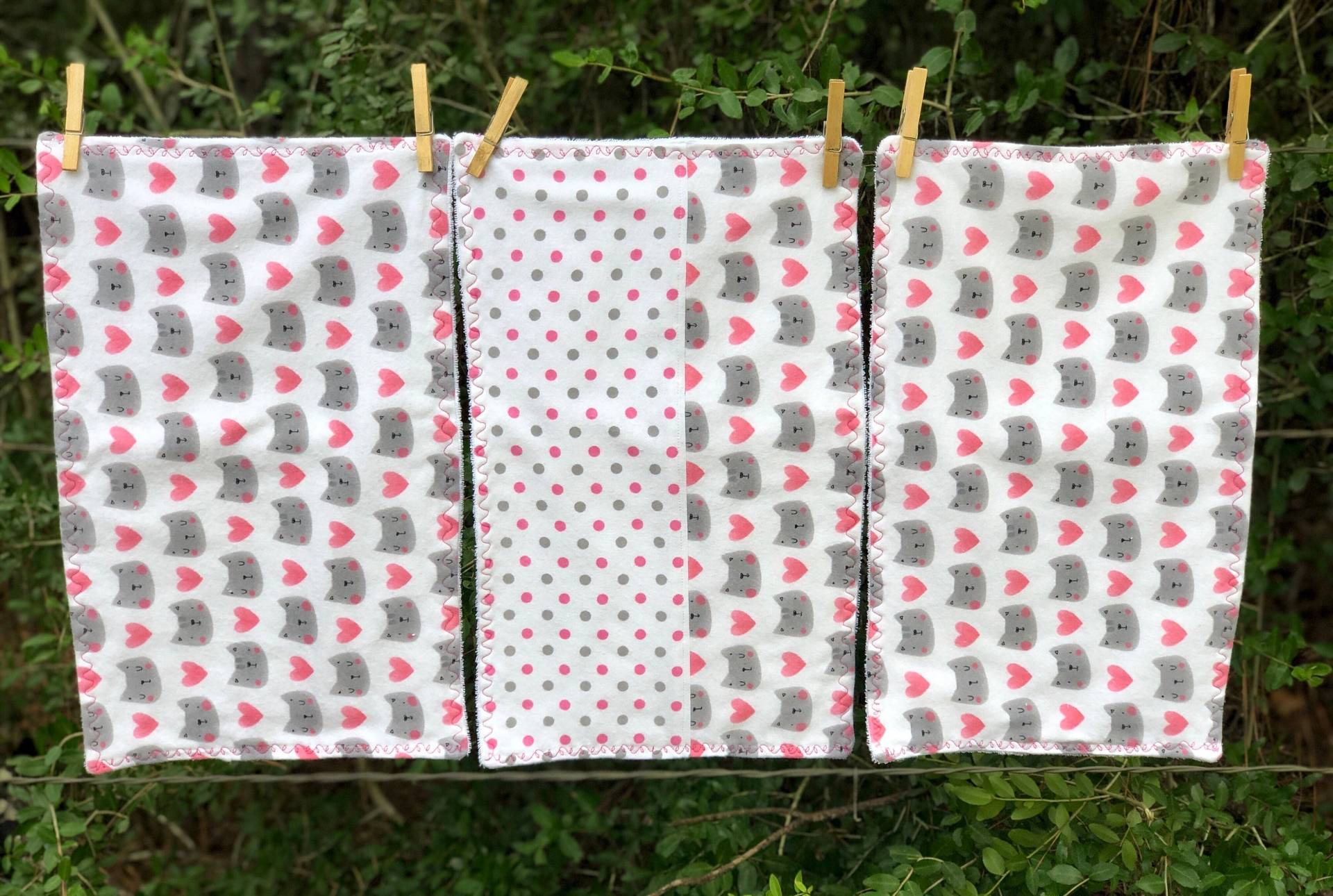 Baby/Kleinkind Decke Mit Spucktücher Baby/Kleinkind Decke Mit Spucktücher von Etsy - cuddlesbycarole