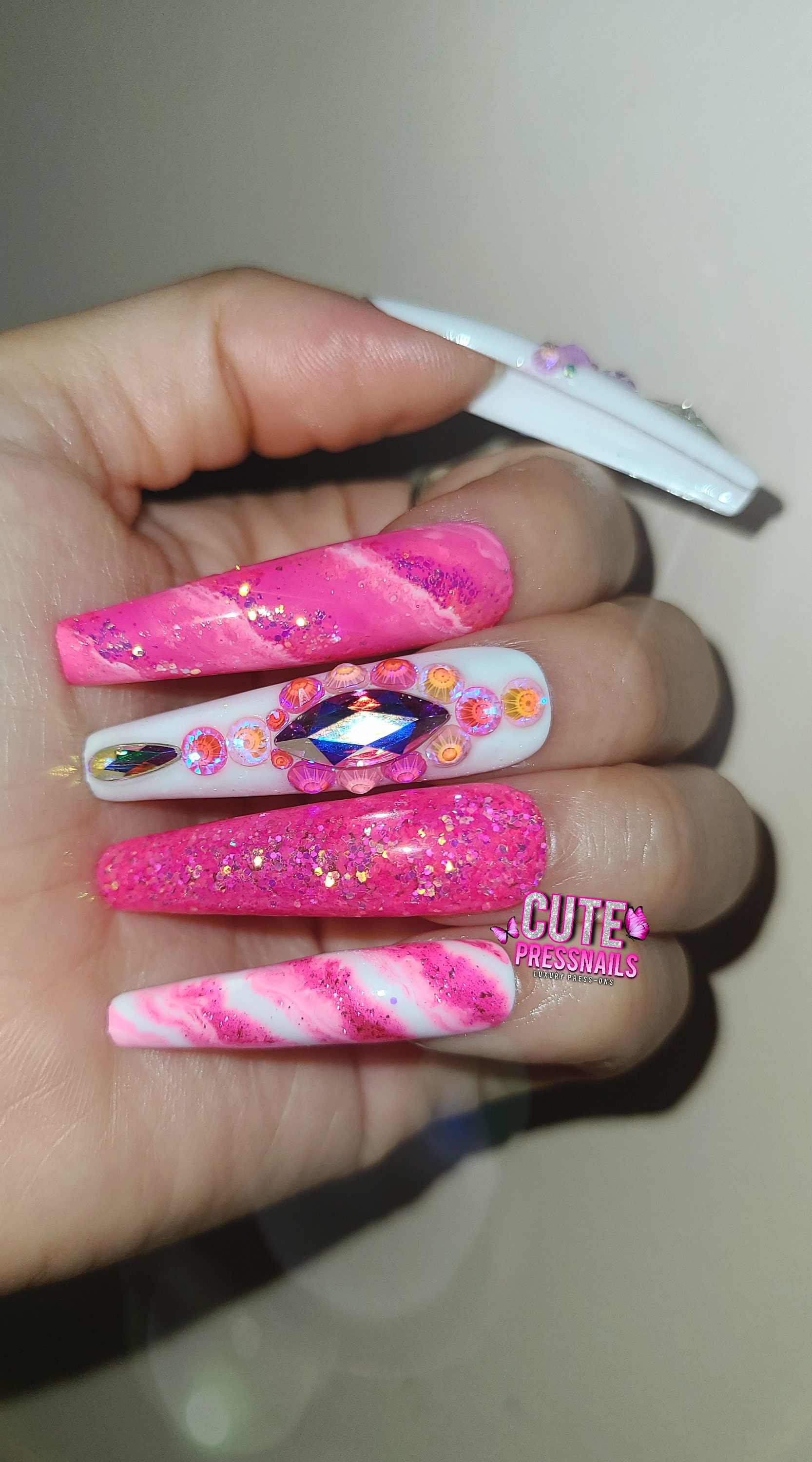 xxl Rosa Marmor ㅣ Rosa Marmor Glitzer Drücken Sie Auf Die Nägel | Gel Acryl Kristall Elegante Luxus Braut Glitzer xxl Rosa Marmor ㅣ Rosa Marmor Glitzer Drücken Sie Auf Die Nägel | Gel Acryl Kristall Elegante Luxus Braut Glitzer von Etsy - cutepressnails