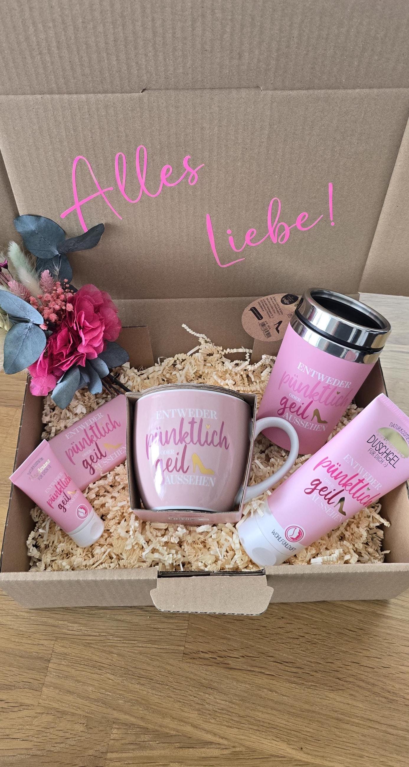 Geschenkbox "Entweder Pünktlich Oder Geil Aussehen" Personalisierter Geschenkkorb, Geschenkset Mit Trockenblumen Freundin Frauenbox von Etsy - designverliebt