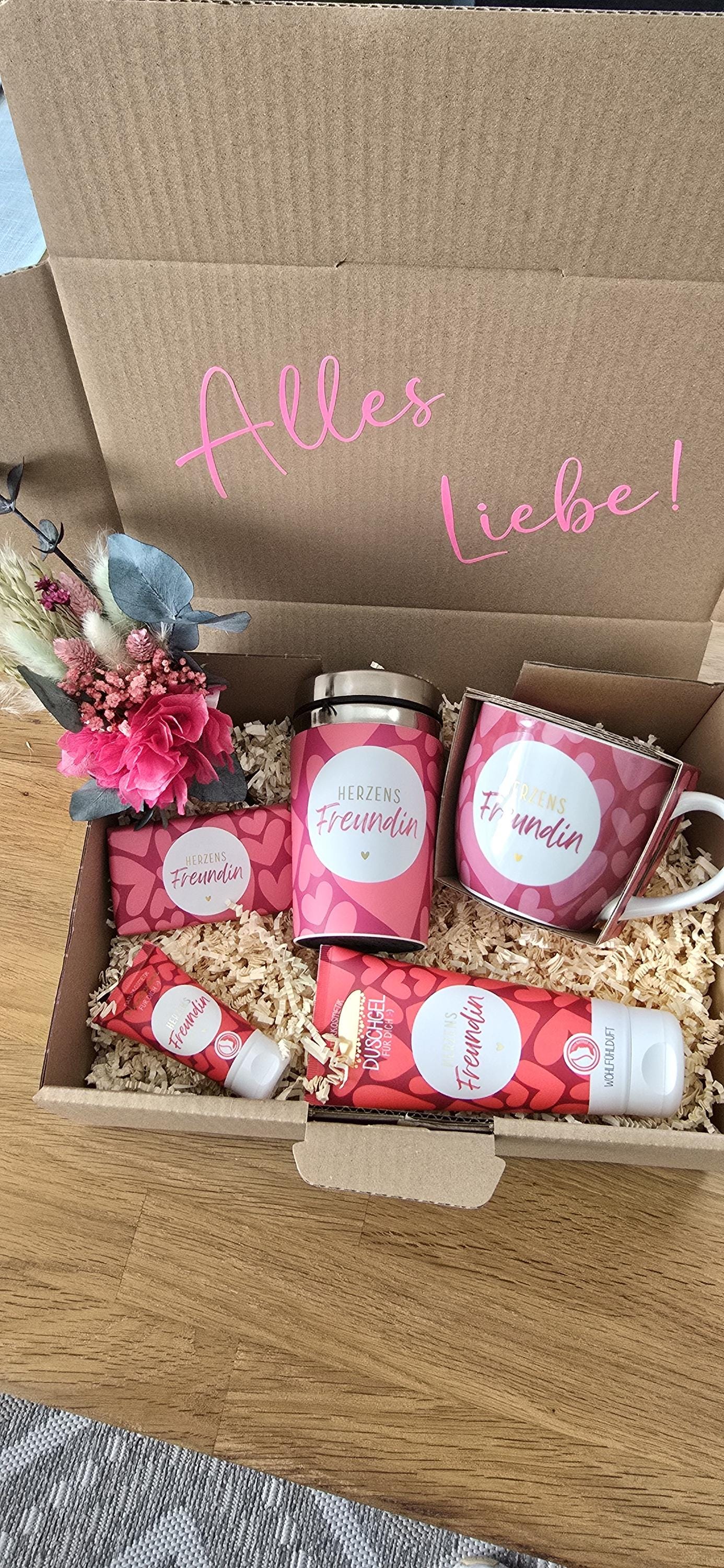 Geschenkbox "Herzensfreundin" Personalisierter Geschenkkorb, Geschenkset Mit Trockenblumen Freundin Frauenbox von Etsy - designverliebt