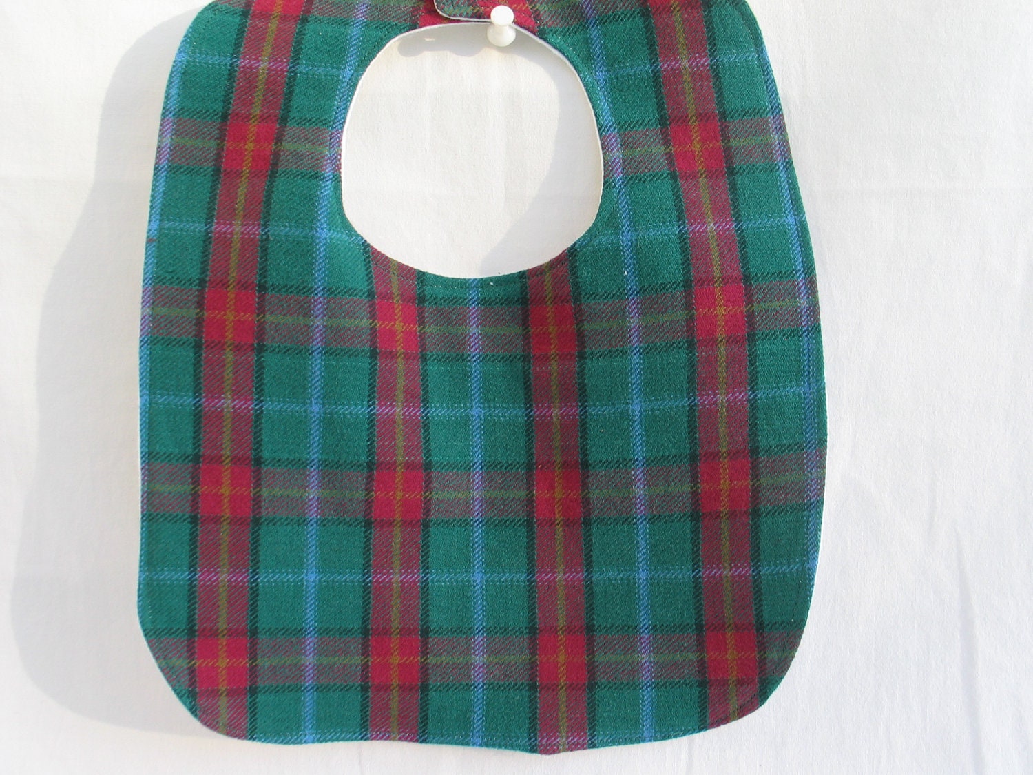Manitoba Tartan Baby Lätzchen Manitoba Tartan Baby Lätzchen von Etsy - dolldressedup