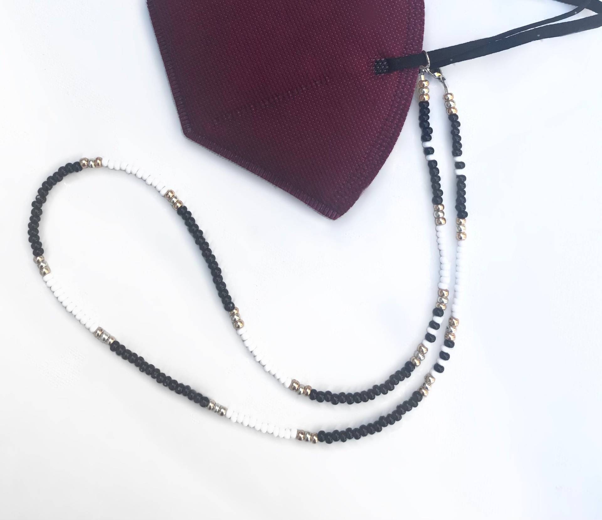 Maskenkette, Masken Lanyard, Maskenhalter, Brillenhalter, Sonnenbrillenhalter, Hostess Geschenk, Urlaubsgeschenk, Strümpfe Maskenkette, Masken Lanyard, Maskenhalter, Brillenhalter, Sonnenbrillenhalter, Hostess Geschenk, Urlaubsgeschenk, Strümpfe von Etsy - donnaOdesigns
