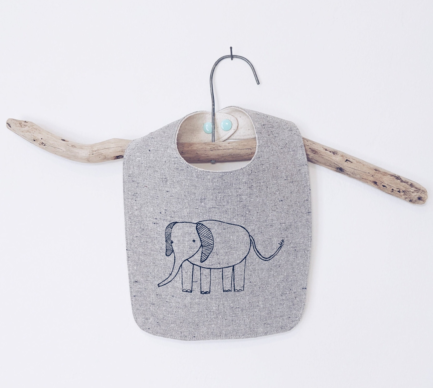 Lätzchen, Bio Baby Elefant Lätzchen, Bio Baby Elefant von Etsy - downhomeamy
