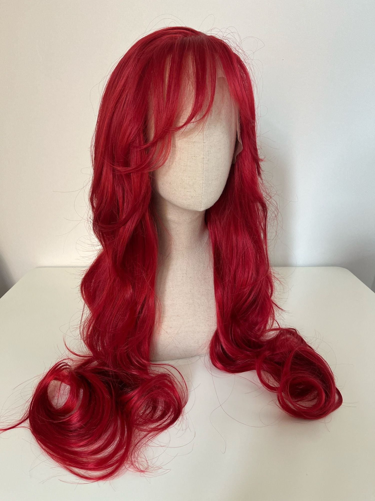 Lace Front Wig/Perücke The Fire Maid A Customized Fringe Hairstyle Wig #bangs #fringe #bombshell #redhair #sytheticwig #custommade Lace Front Wig/Perücke The Fire Maid A Customized Fringe Hairstyle Wig #bangs #fringe #bombshell #redhair #sytheticwig #custommade von Etsy - dragmaiditup