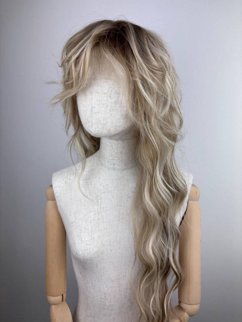 Lace Front Wig/Perücke The Hazel Maid A Customized Shag Hairstyle Wig #mullet #shag #retro #blonde #brown #sytheticwig #custommade Lace Front Wig/Perücke The Hazel Maid A Customized Shag Hairstyle Wig #mullet #shag #retro #blonde #brown #sytheticwig #custommade von Etsy - dragmaiditup