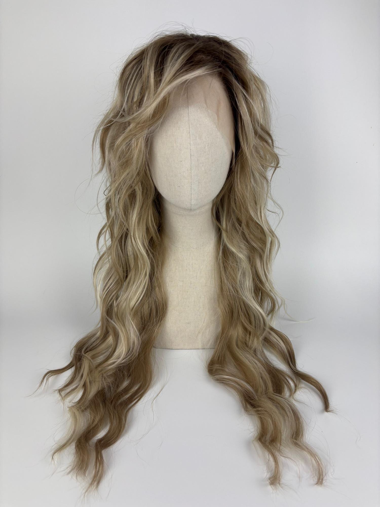 Lace Front Wig/Perücke The Hazel Maid A Customized Shag Hairstyle Wig #mullet #shag #retro #blonde #brown #sytheticwig #custommade Lace Front Wig/Perücke The Hazel Maid A Customized Shag Hairstyle Wig #mullet #shag #retro #blonde #brown #sytheticwig #custommade von Etsy - dragmaiditup