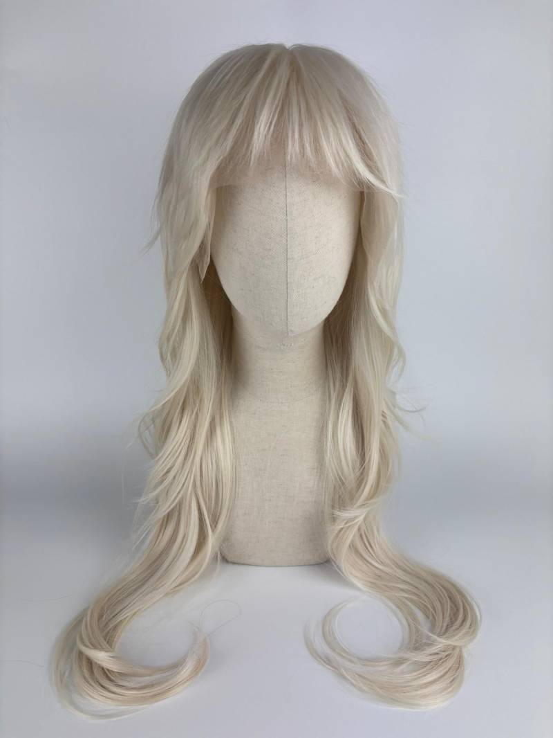 Lace Front Wig/Perücke The Pale Maid A Customized Mullet Hairstyle Wig #mullet #shag #retro #platin #blonde #sytheticwig #custommade von Etsy - dragmaiditup