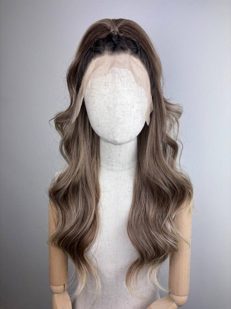 Lace Front Wig/Perücke The Oyster Maid A Customized Tripple Braided Hairstyle Wig #braided #festival #ombre #sytheticwig #custommade von Etsy - dragmaiditup