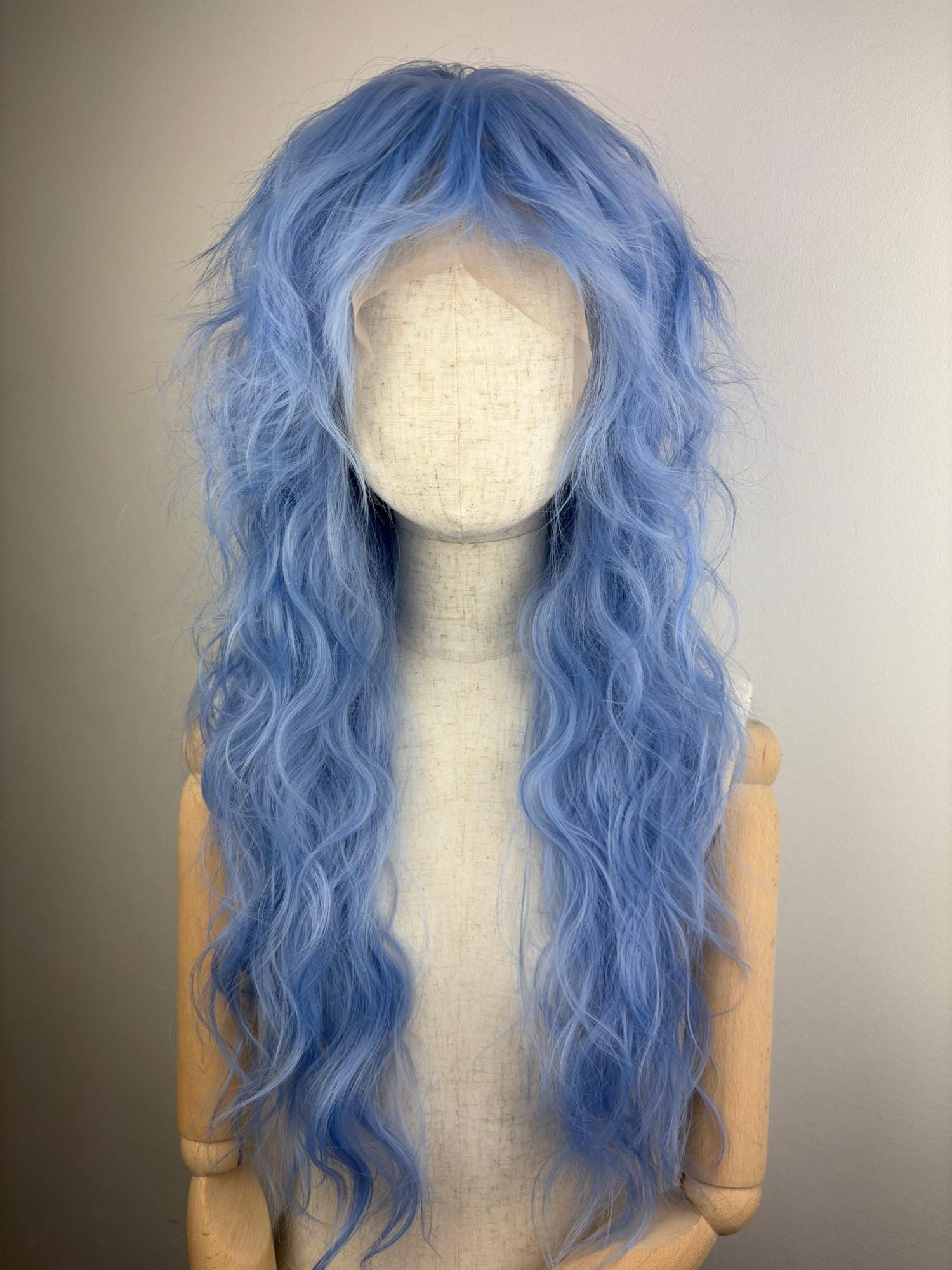 Lace Front Wig/Perücke The Steel Maid A Customized Mullet Hairstyle Wig #mullet #shag #retro #blue #sytheticwig #custommade Lace Front Wig/Perücke The Steel Maid A Customized Mullet Hairstyle Wig #mullet #shag #retro #blue #sytheticwig #custommade von Etsy - dragmaiditup