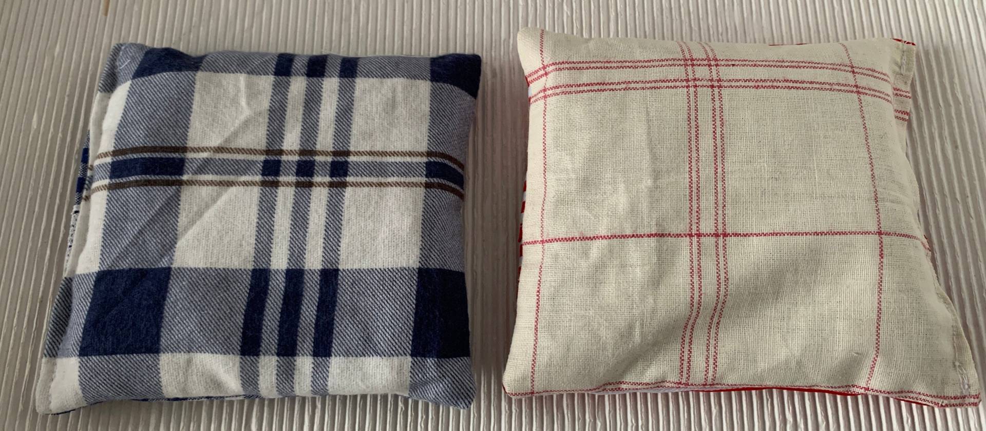 Kirschkernkissen Zur Wahl Rot /Blau Kirschkernkissen Zur Wahl Rot /Blau von Etsy - einfachschoen