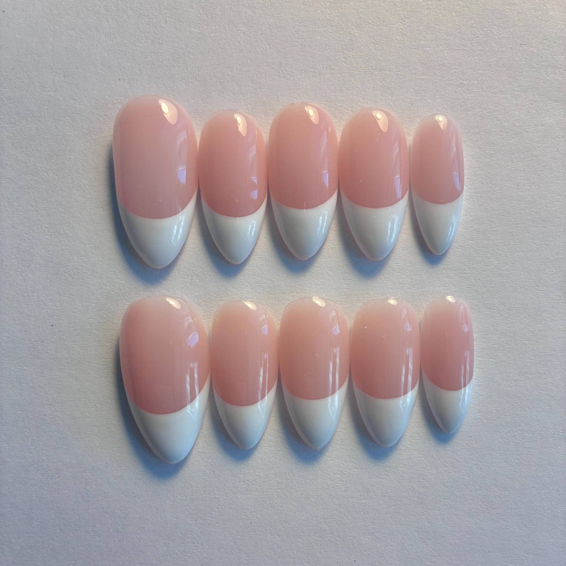 Weißer French Press On Nails Weißer French Press On Nails von Etsy - elinailss