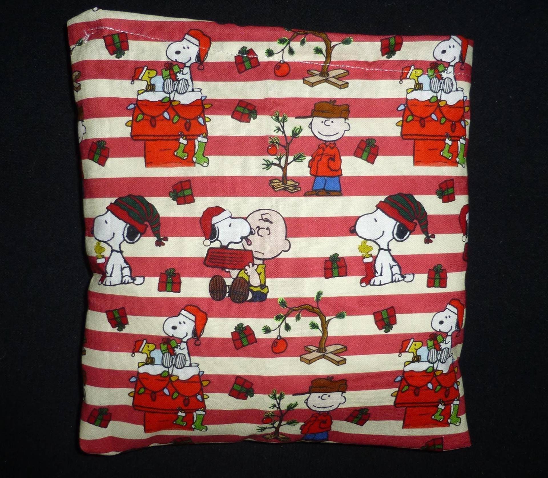 Kirschkern Kissen Wäreme Kälte Pad Snoopy Woodstock Peaunuts Weihnachten Advent Ca 20x20cm Kirschkern Kissen Wäreme Kälte Pad Snoopy Woodstock Peaunuts Weihnachten Advent Ca 20x20cm von Etsy - ellawaKreationen