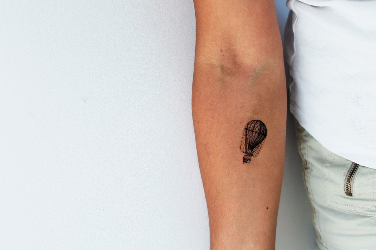 2 Temporäre Tattoos Mit Vintage-Heißluftballon-Gravur von Etsy - encredelicate