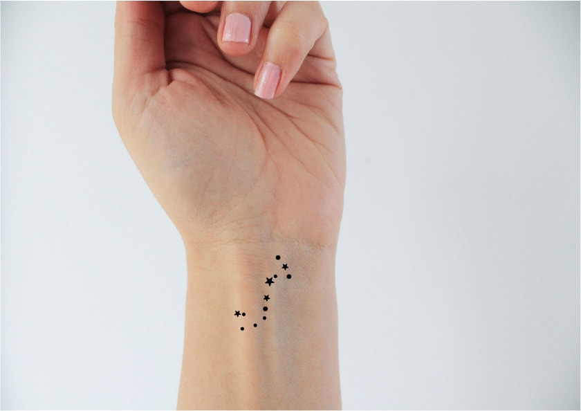 6 Skorpionzeichen in Temporärem Tattoo/Temporäres Skorpion Geburtstagsgeschenk 6 Skorpionzeichen in Temporärem Tattoo/Temporäres Skorpion Geburtstagsgeschenk von Etsy - encredelicate