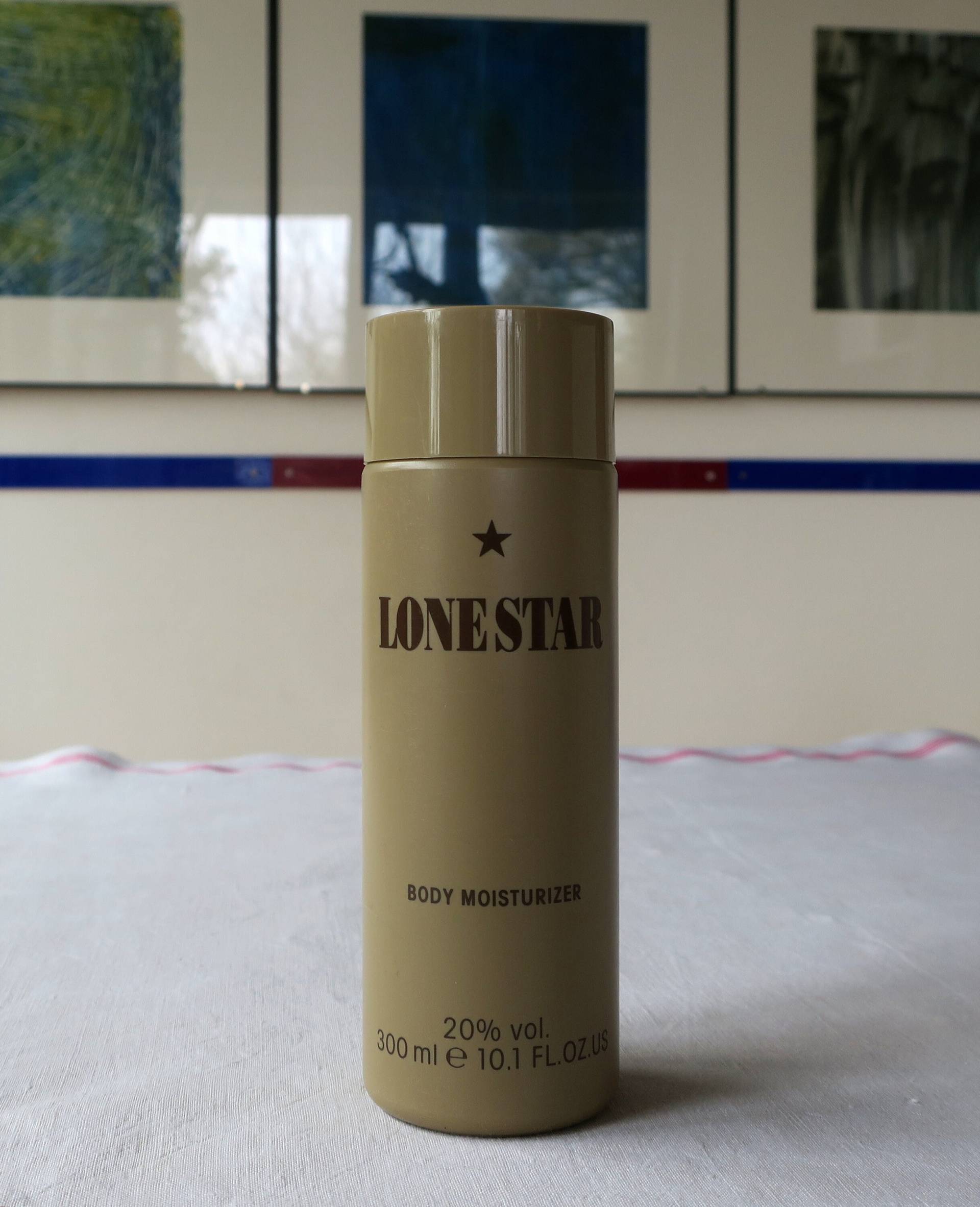 Vintage Juvena Schweiz Lonestar Body Monstruizer, Feuchtigkeitscreme Vintage Juvena Schweiz Lonestar Body Monstruizer, Feuchtigkeitscreme von Etsy - etage4vintage