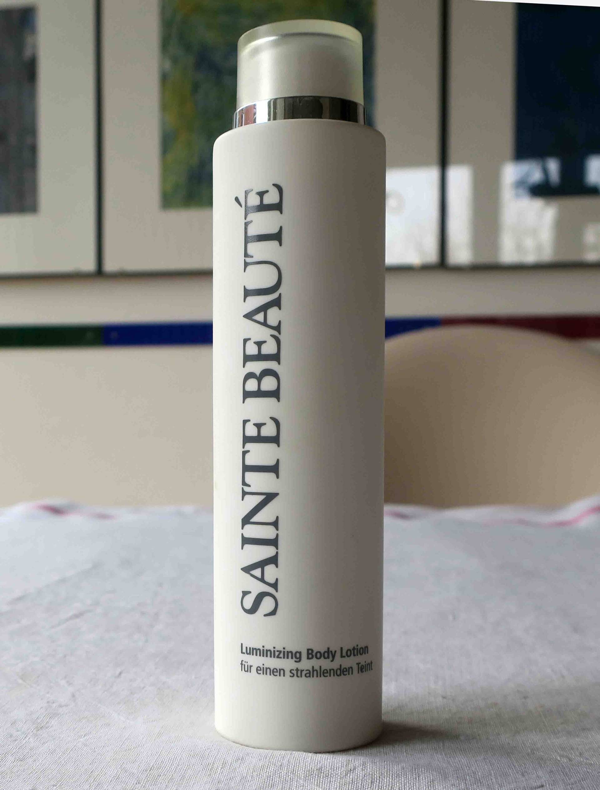 Vintage Sainte Beauté Luminizing Bodylotion Vintage Sainte Beauté Luminizing Bodylotion von Etsy - etage4vintage