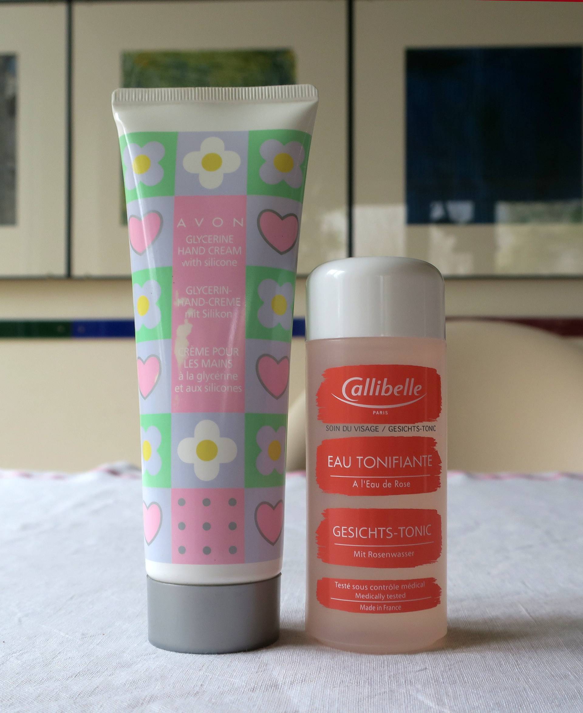 Vintage Set Von Zwei Pflegeprodukten Avon Glycerine Und Callibelle Paris Gesichts-Tonic Mit Rosenwasser Vintage Set Von Zwei Pflegeprodukten Avon Glycerine Und Callibelle Paris Gesichts-Tonic Mit Rosenwasser von Etsy - etage4vintage
