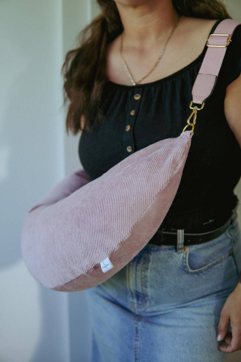stillkissen/Reisekissen To Go "Cord Rosa" von Etsy - feinesgut