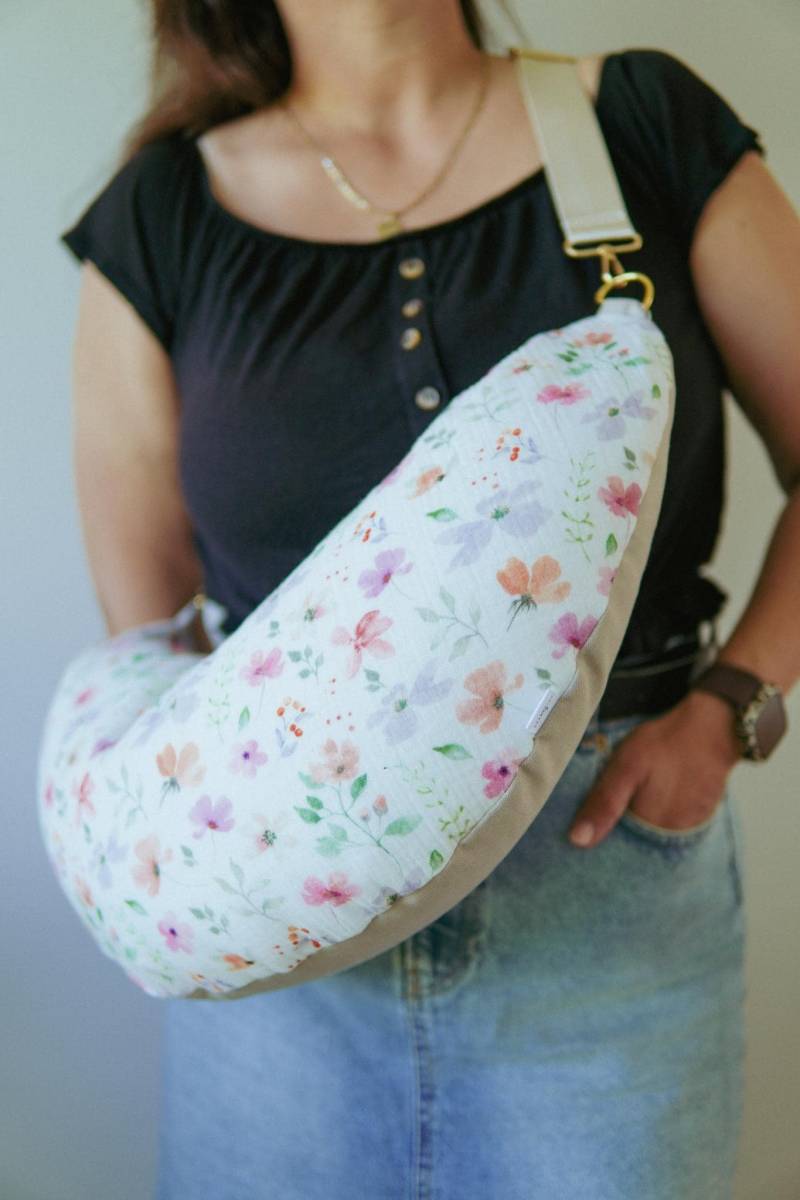 stillkissen/Reisekissen To Go "Musselin Blumen Rosa Beige" von Etsy - feinesgut