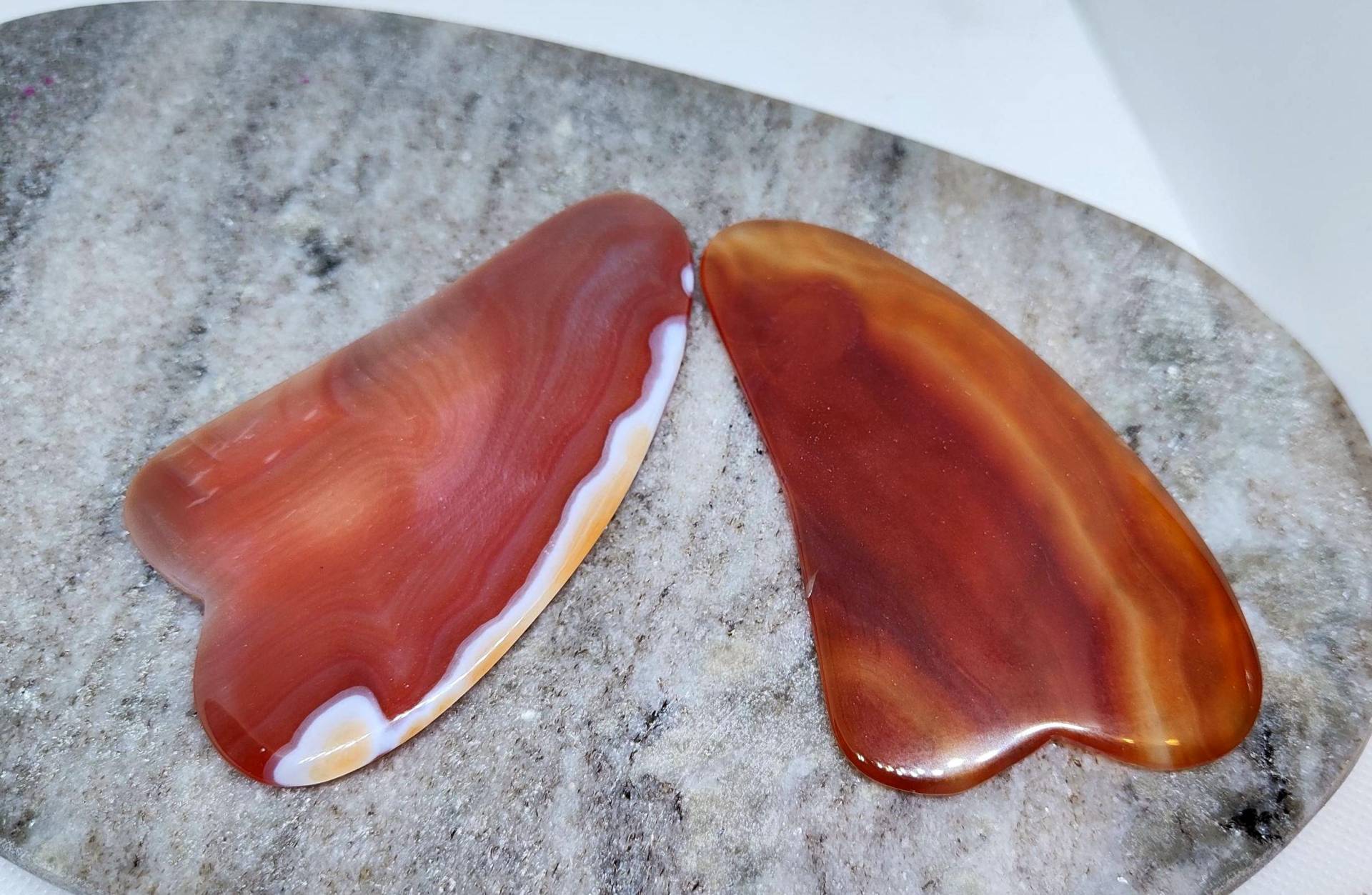 Extragroßer Gua Sha Aus Karneol Für Gesichtsmassagen Und Selfcare von Etsy - flowofpassion