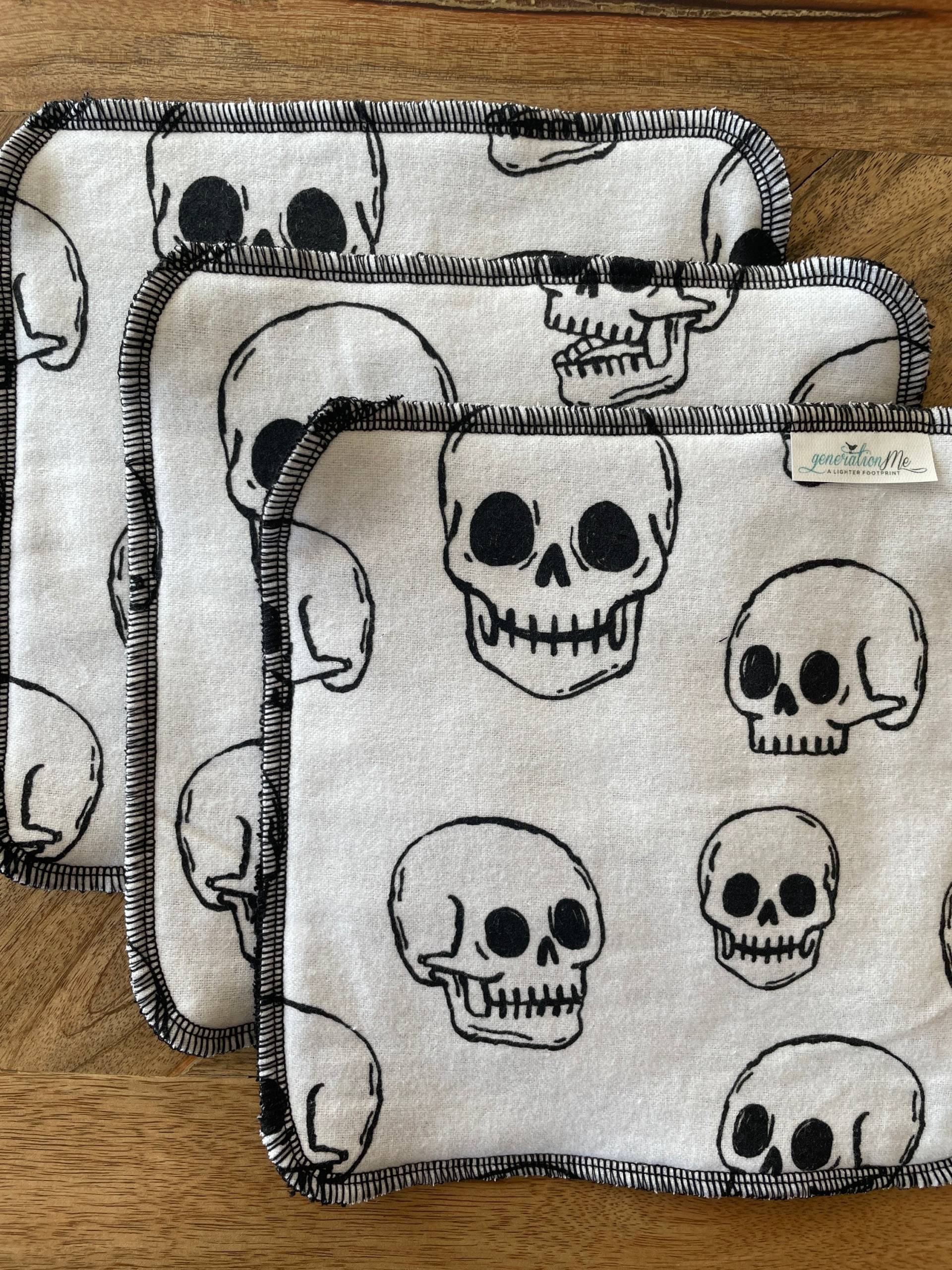 Totenkopf Waschlappen, Knochen, Halloween Dekor Totenkopf Waschlappen, Knochen, Halloween Dekor von Etsy - generationMe