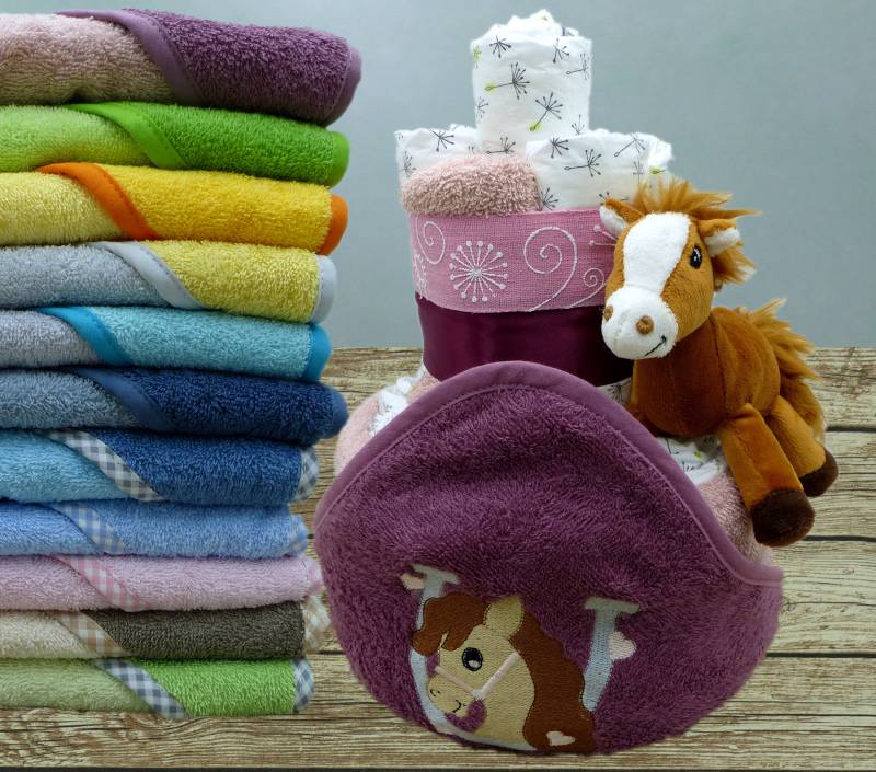 Windeltorte Mit Namen Pferd in Wunschfarbe von Etsy - geschenkelibelle