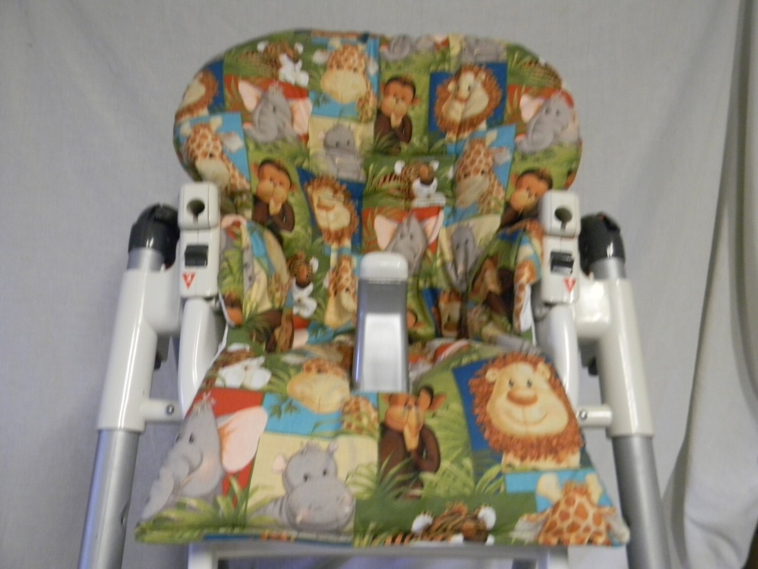 Prima Pappa Diner & More Highchair Cover in Baby Safari Animals Siehe Beschreibung Prima Pappa Diner & More Highchair Cover in Baby Safari Animals Siehe Beschreibung von Etsy - grandmaoffive